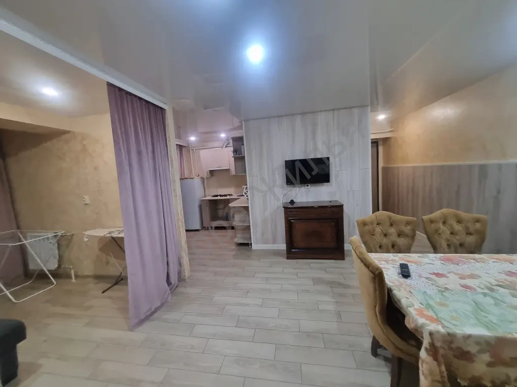 Квартира 3 ком в центре Лазаревской